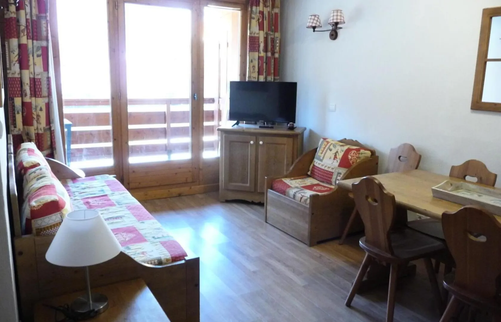 Ancolie Chalets De La Vallee D\'Or - 3 Pieces 6 Personnes Expose Ouest Mae-7884 location
